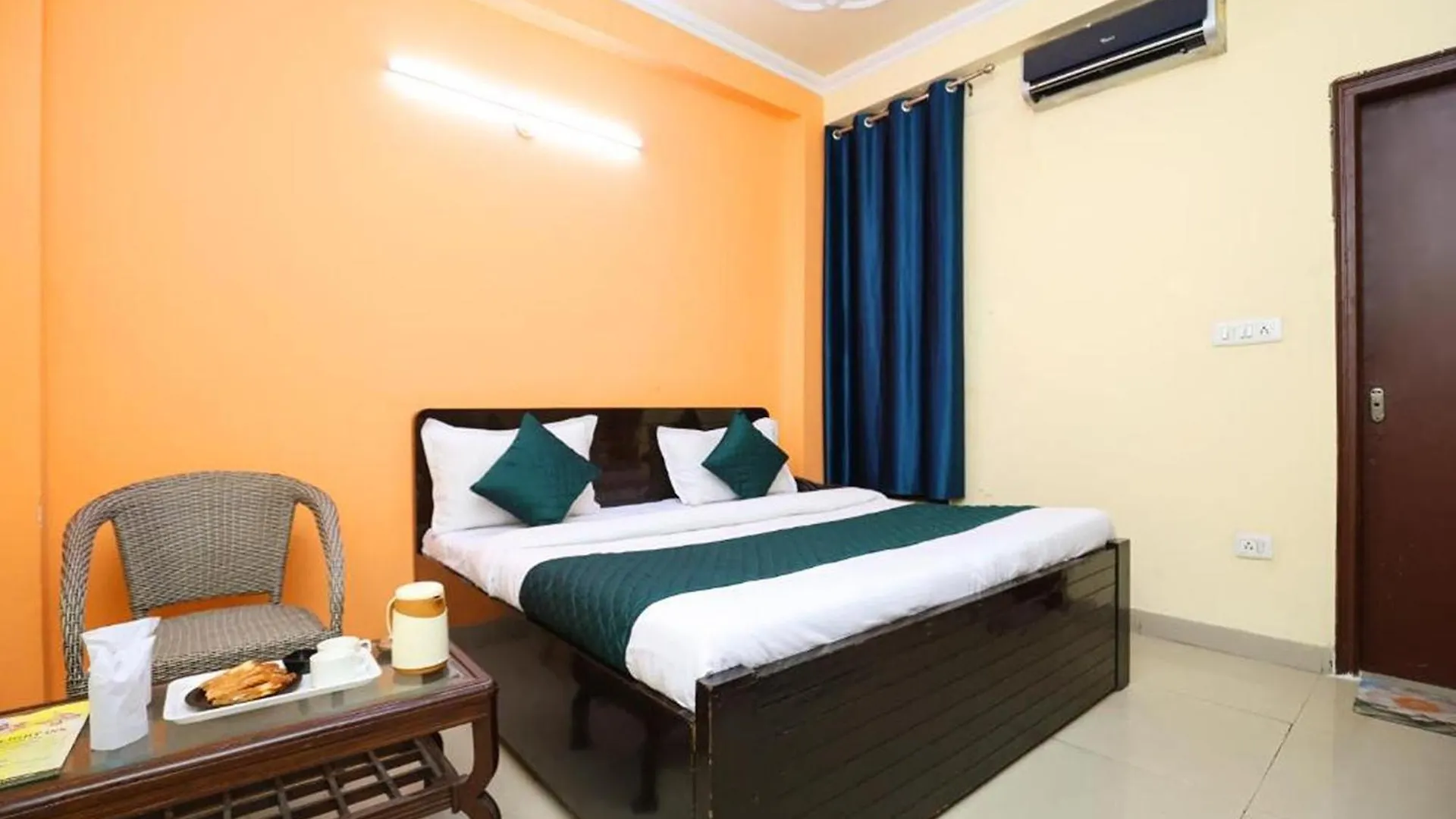 Hotel Sunlight Inn New Delhi