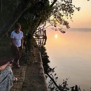 https://villa-ashtamudi.kerala-hotels.net
