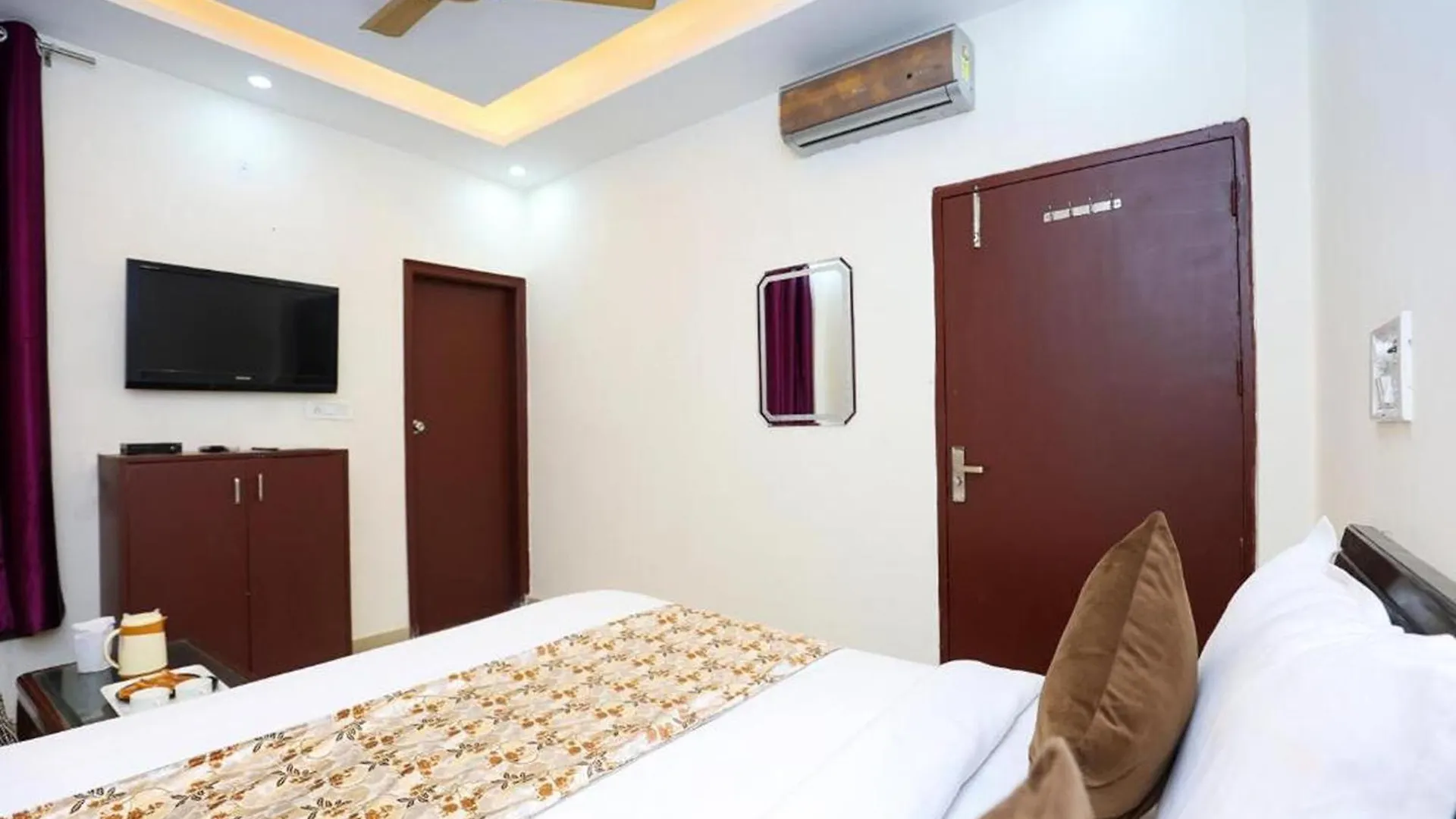 Hotel Sunlight Inn New Delhi